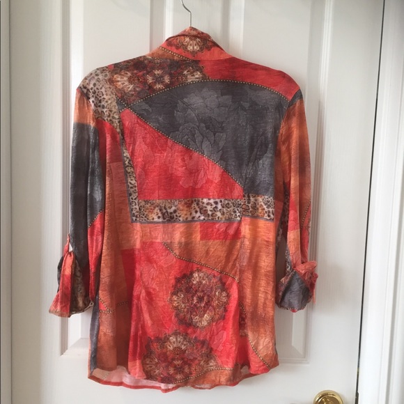 Top - Picture 3 of 3